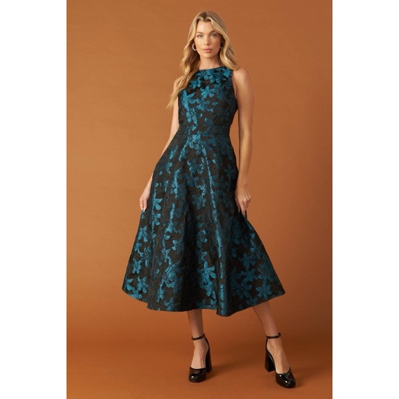 Flying Tomato Dresses & Skirts - Textured Woven Midi Dress